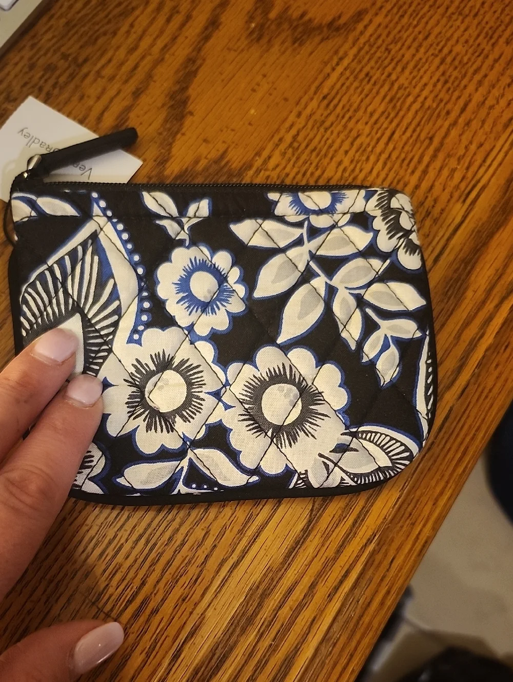Vera Bradley Quilted Floral Wristlet in Black, Blue & Cream Coin Purse - Picture 3 of 3